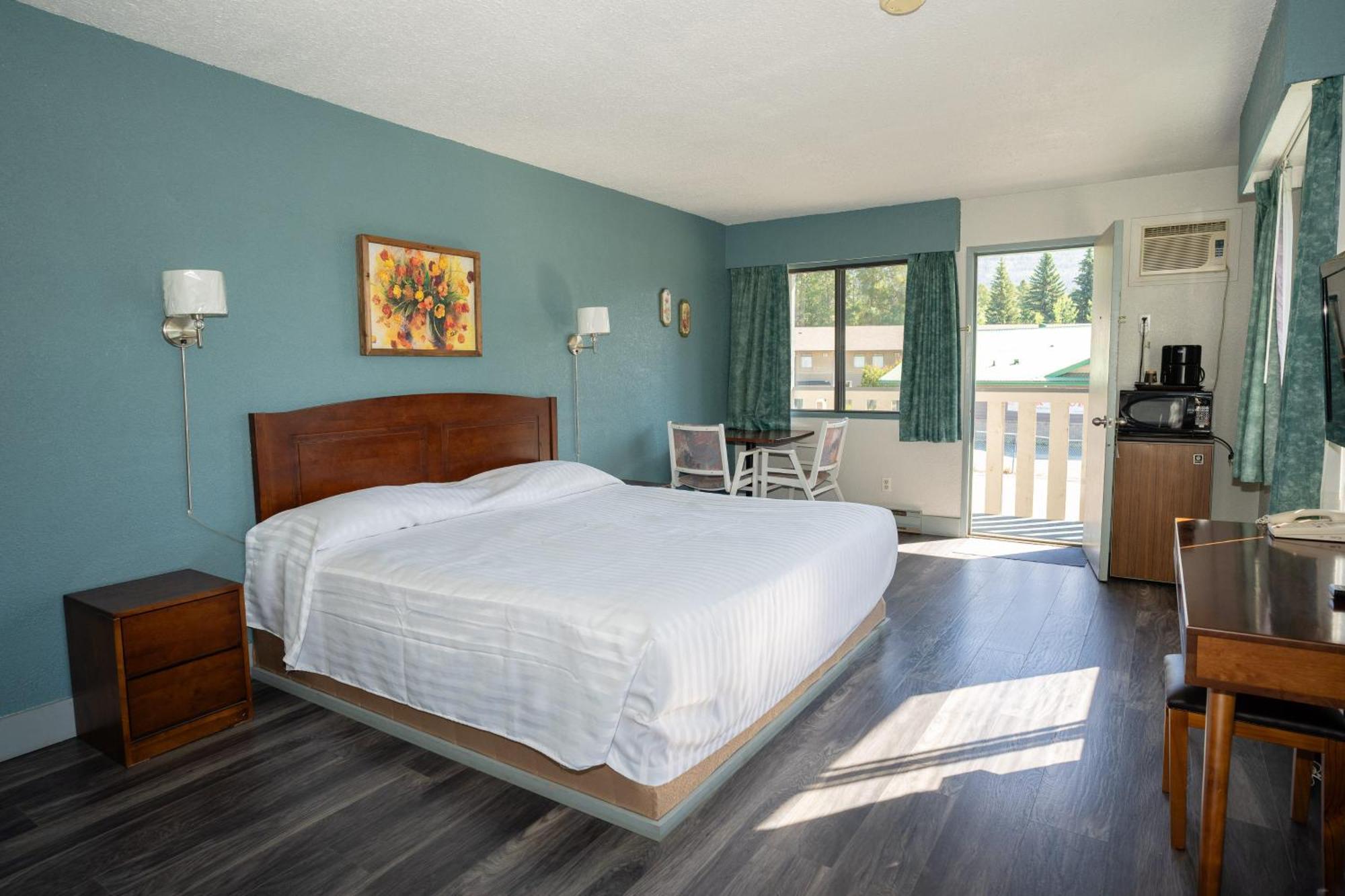 Alpine Inn Valemount Εξωτερικό φωτογραφία